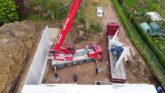 Bosch Beton - Keerwanden voor niveauverschil tussen tuin en straat in Zonnebeke, België