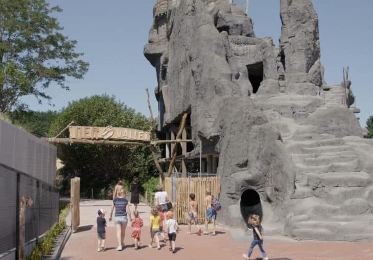 Bosch Beton - Keerwanden als afscheiding en geluidsscherm op recreatiepark BillyBird in Volkel
